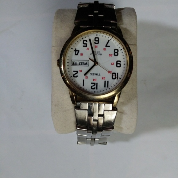 Men's Timex watch - Picture 6 of 6